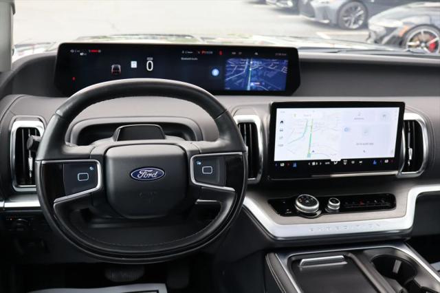 2025 Ford Expedition Platinum MAX