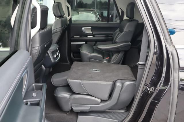 2025 Ford Expedition Platinum MAX