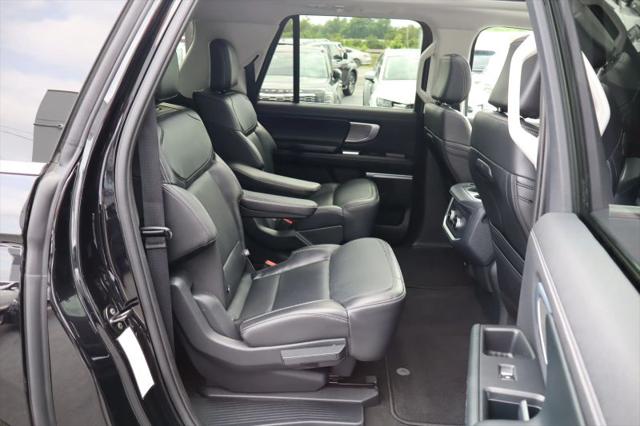 2025 Ford Expedition Platinum MAX