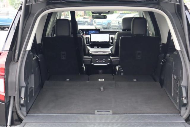 2025 Ford Expedition Platinum MAX