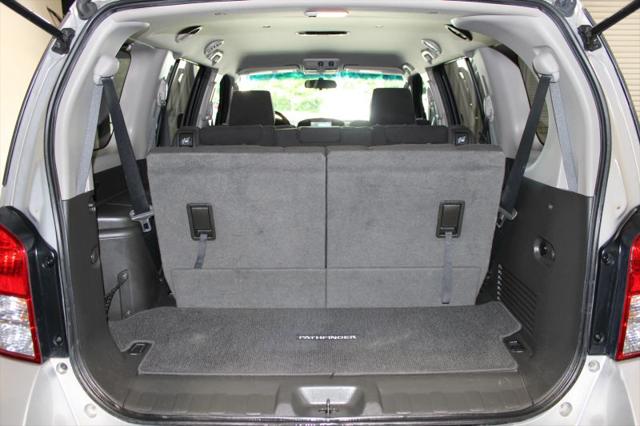 2009 Nissan Pathfinder SE
