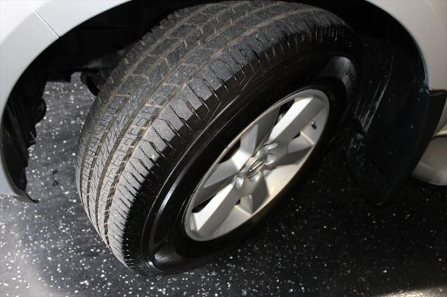 2009 Nissan Pathfinder SE