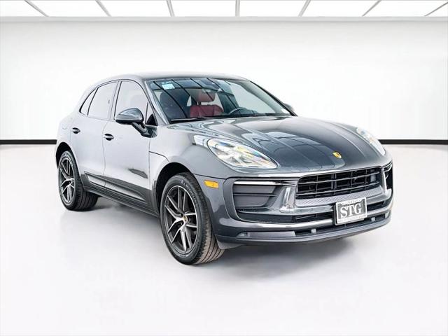 2022 Porsche Macan Base
