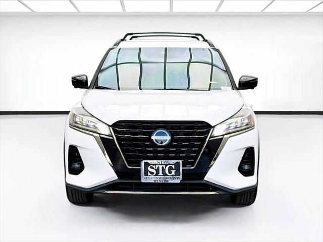 2022 Nissan Kicks SR Xtronic CVT