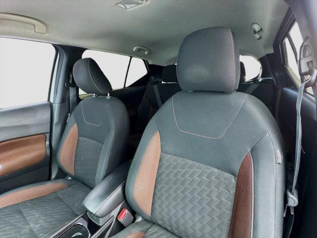 2022 Nissan Kicks SR Xtronic CVT