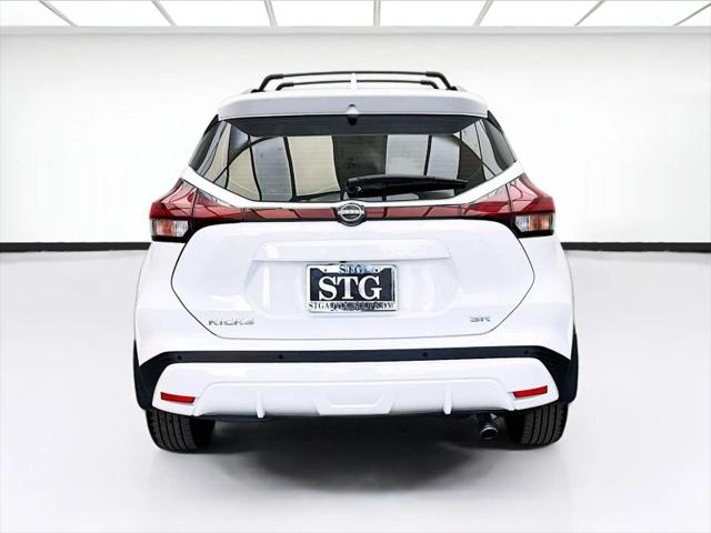 2022 Nissan Kicks SR Xtronic CVT