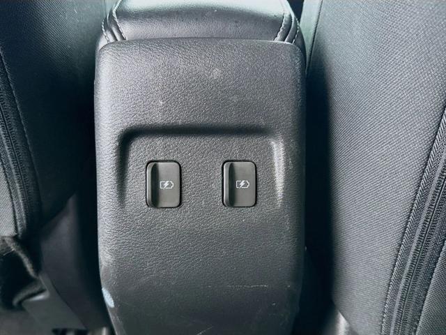 2022 Nissan Kicks SR Xtronic CVT