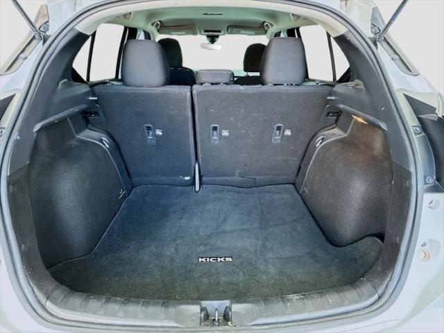 2022 Nissan Kicks SR Xtronic CVT