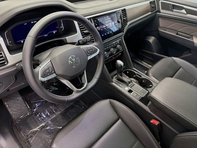 2023 Volkswagen Atlas 2.0T SE w/Technology