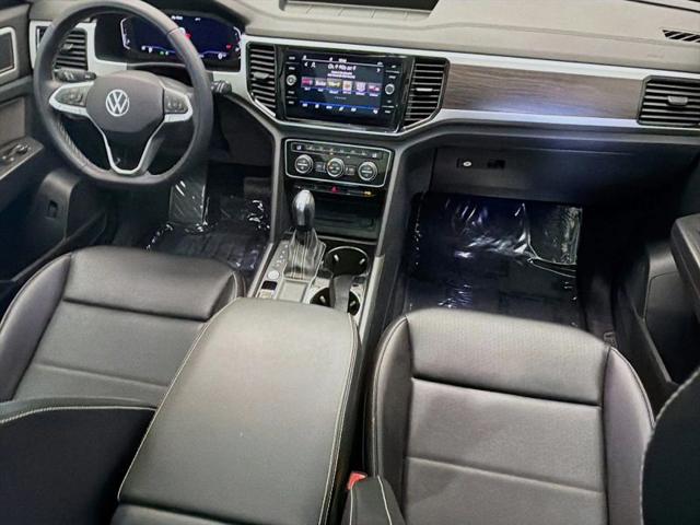 2023 Volkswagen Atlas 2.0T SE w/Technology