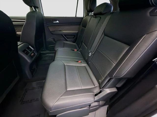 2023 Volkswagen Atlas 2.0T SE w/Technology