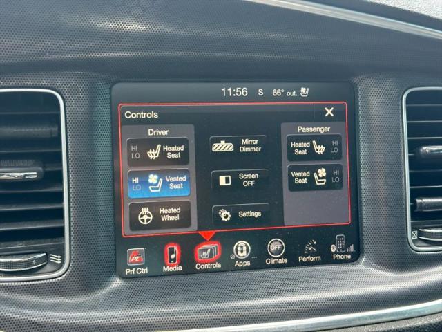 2015 Dodge Charger Road/Track