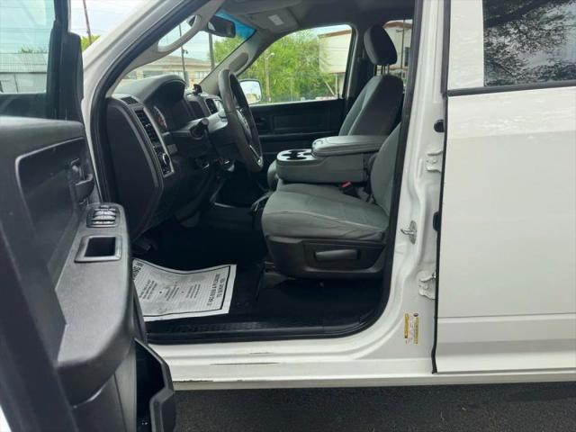 2019 Ram 1500 Classic Tradesman Crew Cab 4x4 5'7" Box