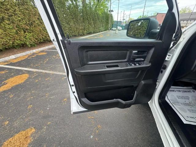 2019 Ram 1500 Classic Tradesman Crew Cab 4x4 5'7" Box