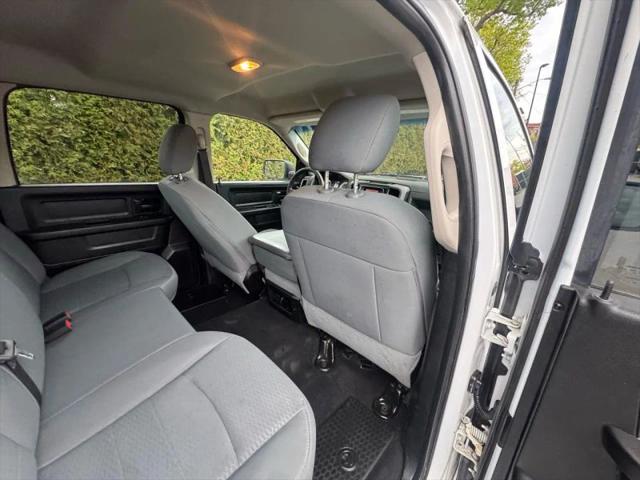 2019 Ram 1500 Classic Tradesman Crew Cab 4x4 5'7" Box