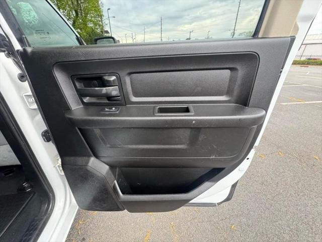 2019 Ram 1500 Classic Tradesman Crew Cab 4x4 5'7" Box