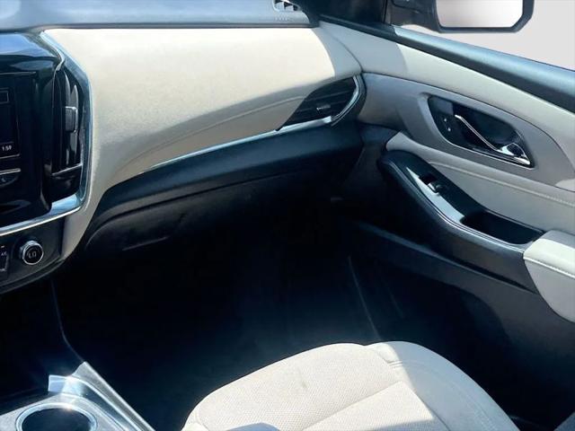 2023 Chevrolet Traverse FWD LS