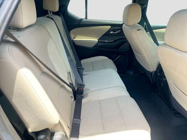 2023 Chevrolet Traverse FWD LS