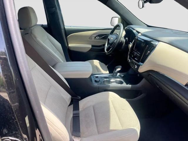 2023 Chevrolet Traverse FWD LS