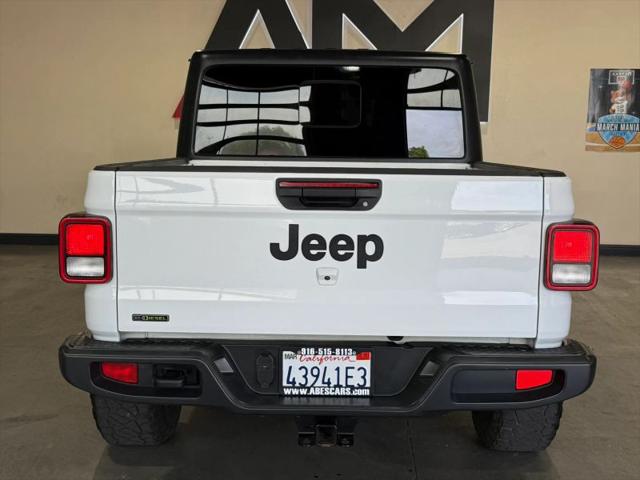 2021 Jeep Gladiator Sport