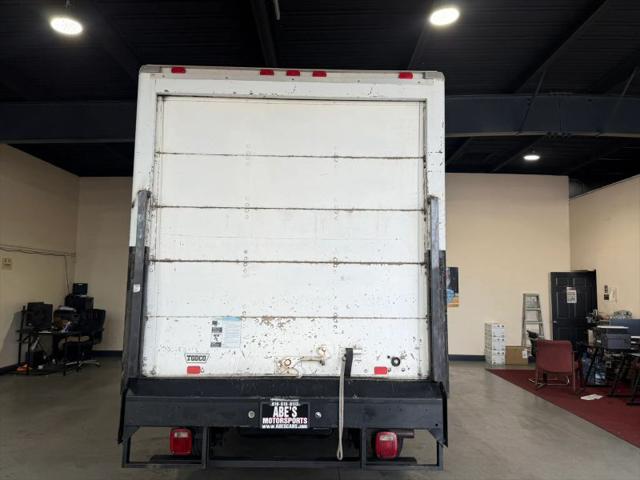 2005 Ford E-350 Cutaway Standard
