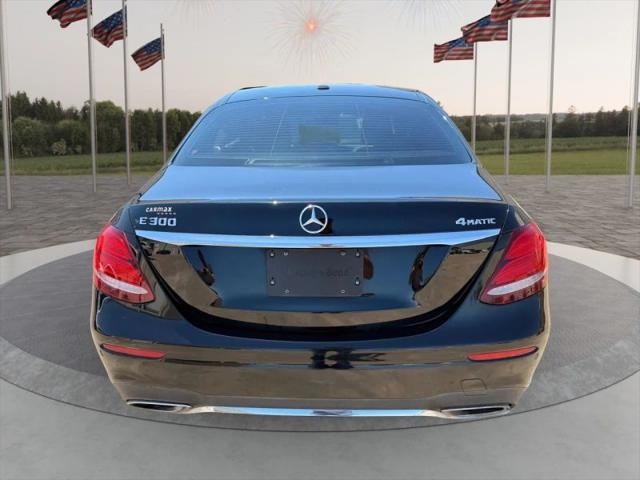 2017 Mercedes-Benz E-CLASS E 300 E 300