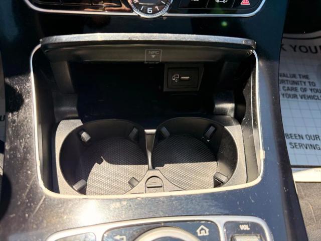 2017 Mercedes-Benz E-CLASS E 300 E 300