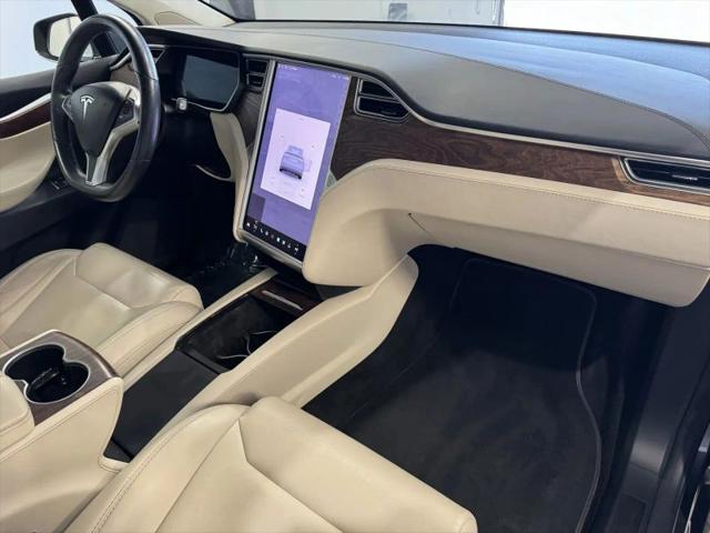 2017 Tesla Model X 90D