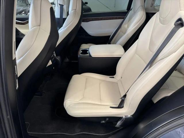 2017 Tesla Model X 90D
