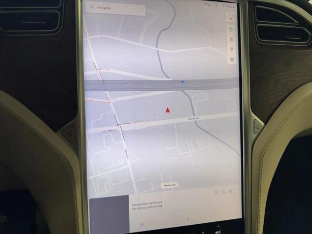 2017 Tesla Model X 90D