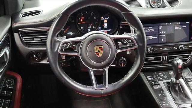 2021 Porsche Macan Macan