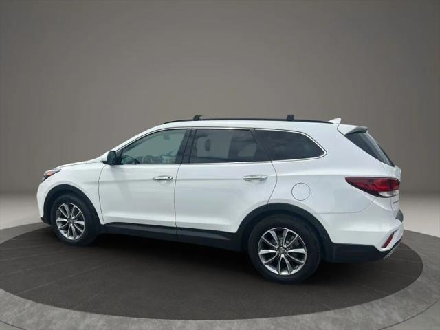 2018 Hyundai Santa Fe SE