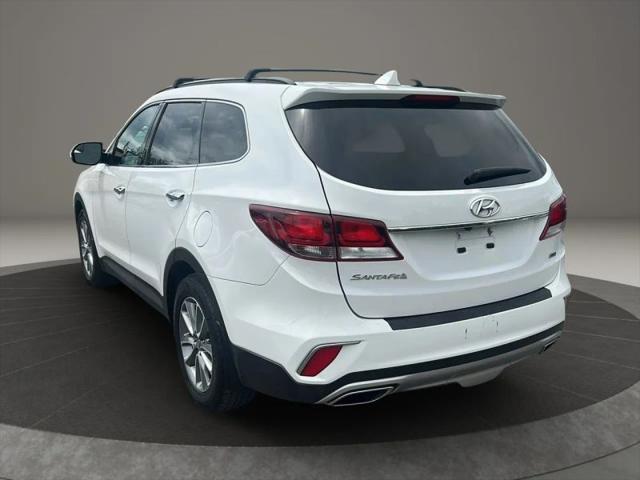 2018 Hyundai Santa Fe SE