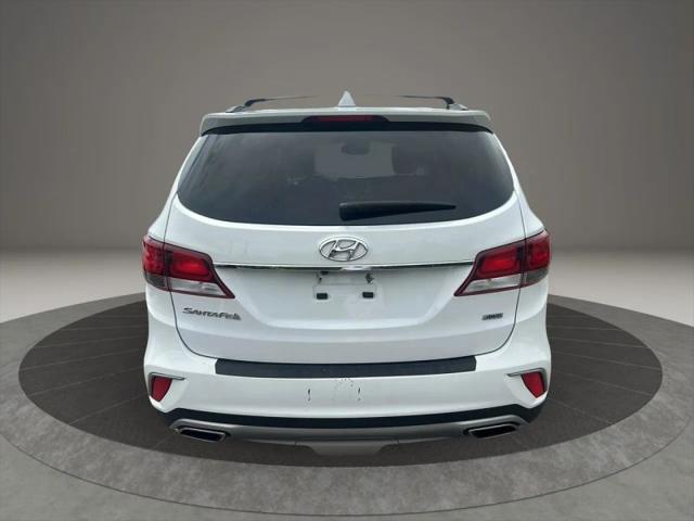 2018 Hyundai Santa Fe SE