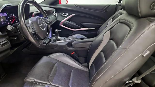 2020 Chevrolet Camaro RWD Convertible 3LT