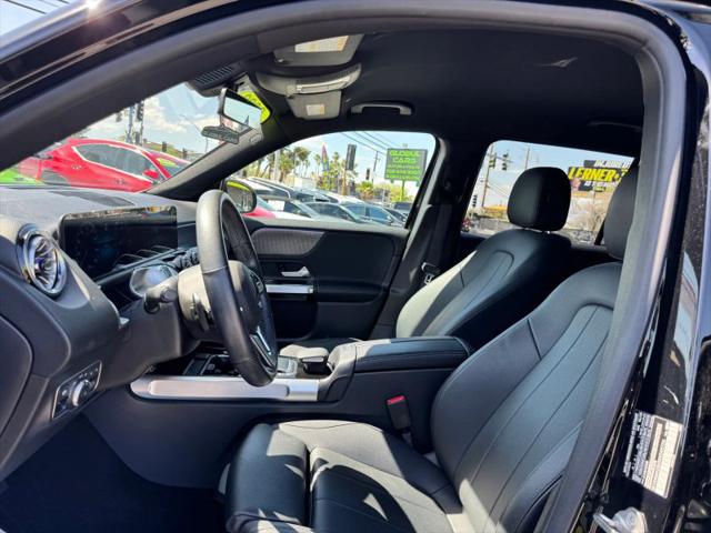 2022 Mercedes-Benz GLB 250