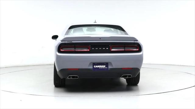 2022 Dodge Challenger SXT