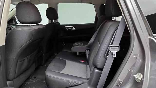 2017 Nissan Pathfinder S