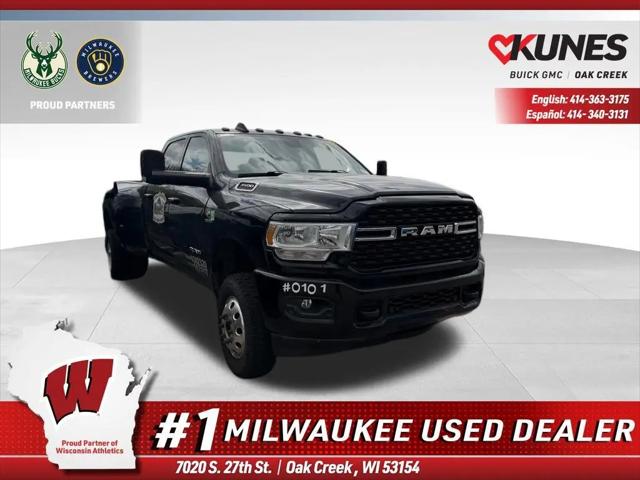 2022 Ram 3500 Big Horn Crew Cab 4x4 8' Box for sale in Oak Creek, WI