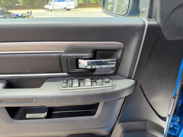 2022 Ram 1500 Classic Warlock Crew Cab 4x4 5'7" Box
