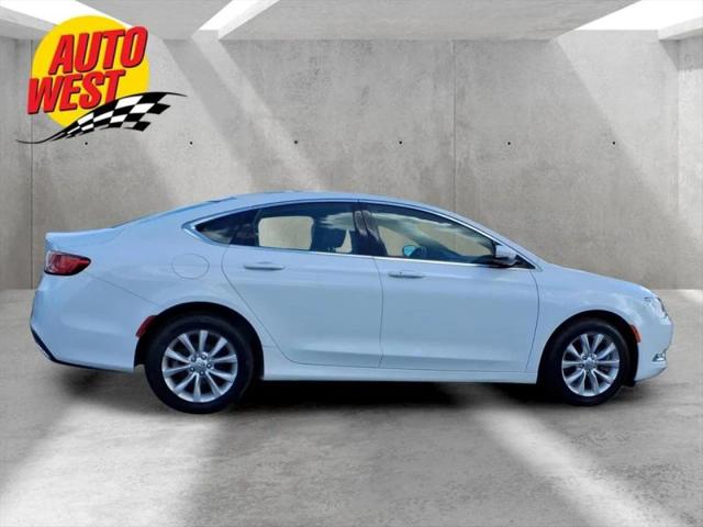 2016 Chrysler 200 C