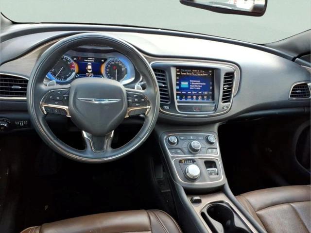 2016 Chrysler 200 C