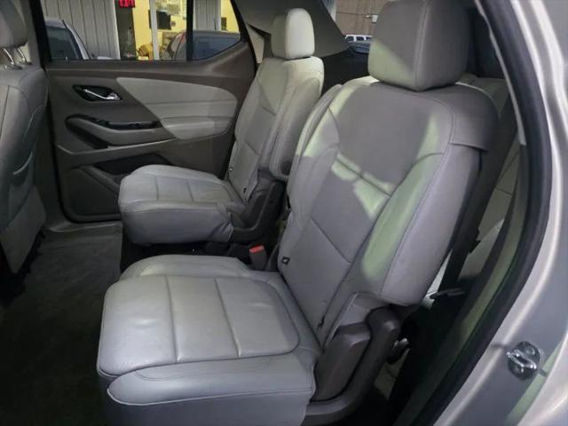 2020 Chevrolet Traverse AWD LT Leather