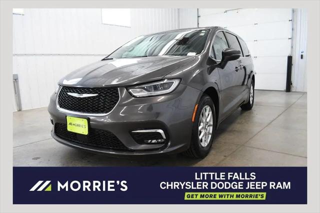 2023 Chrysler Pacifica Touring L for sale in Little Falls, MN