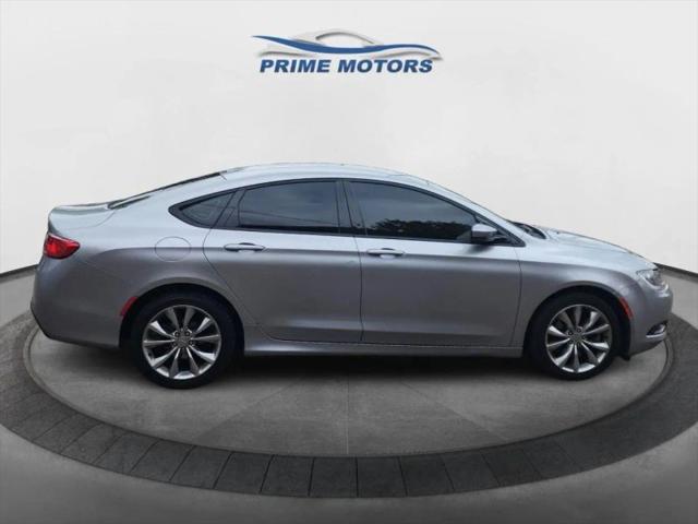 2015 Chrysler 200 S