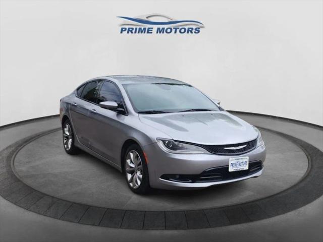 2015 Chrysler 200 S