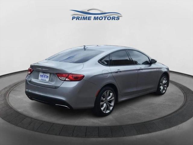 2015 Chrysler 200 S