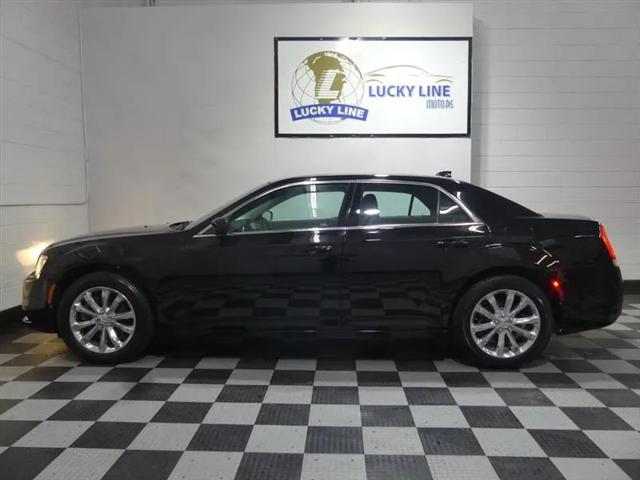 2018 Chrysler 300 Touring AWD