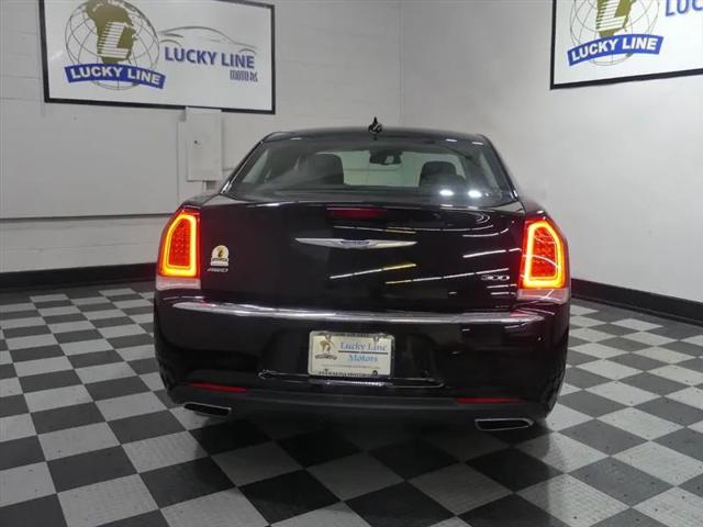 2018 Chrysler 300 Touring AWD