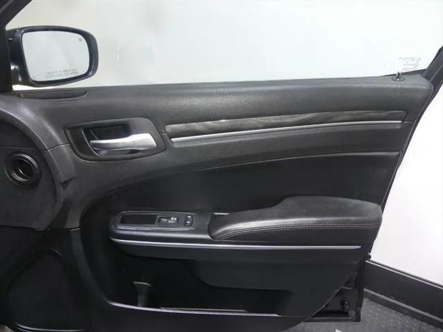 2018 Chrysler 300 Touring AWD